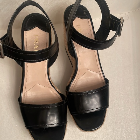 Platform sandals - Picture 2 of 5